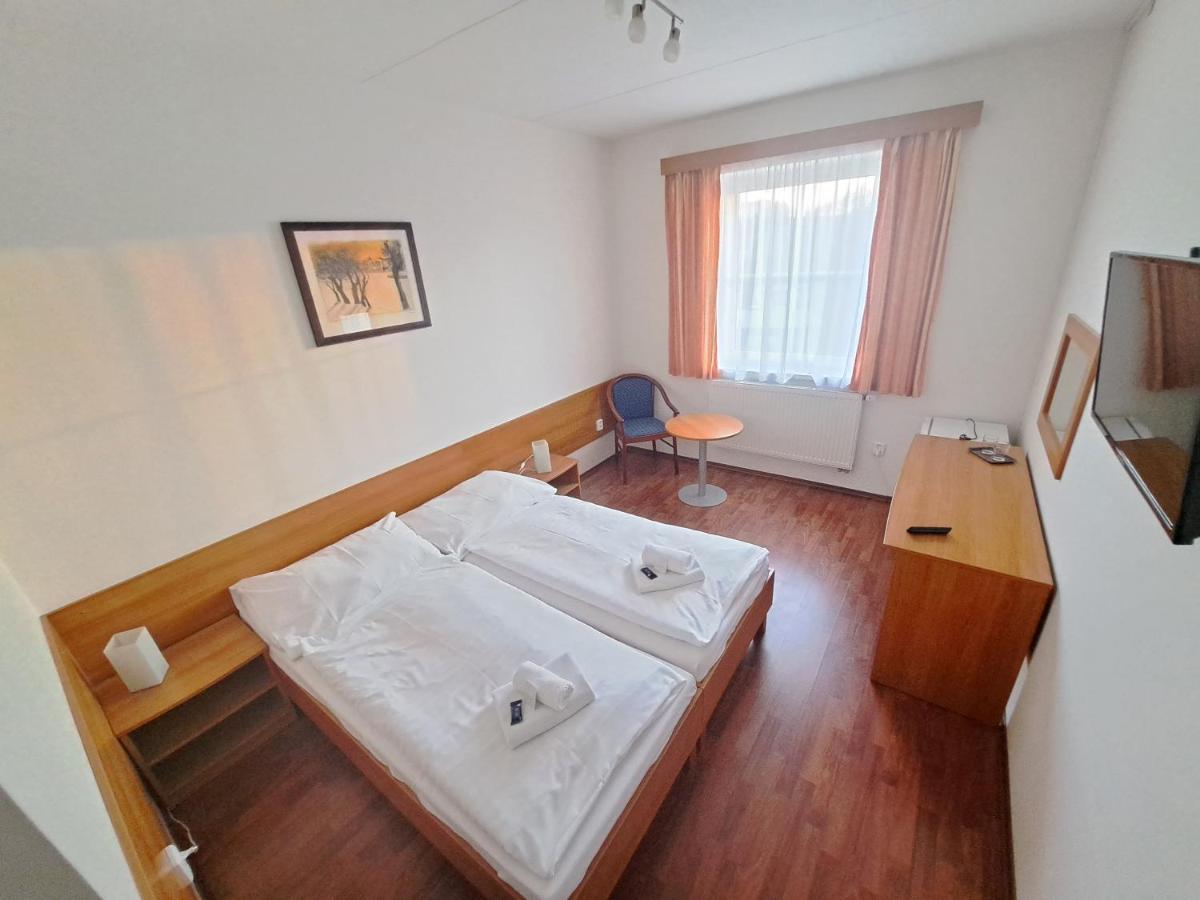 Hasicsky Hotel Přibyslav Extérieur photo